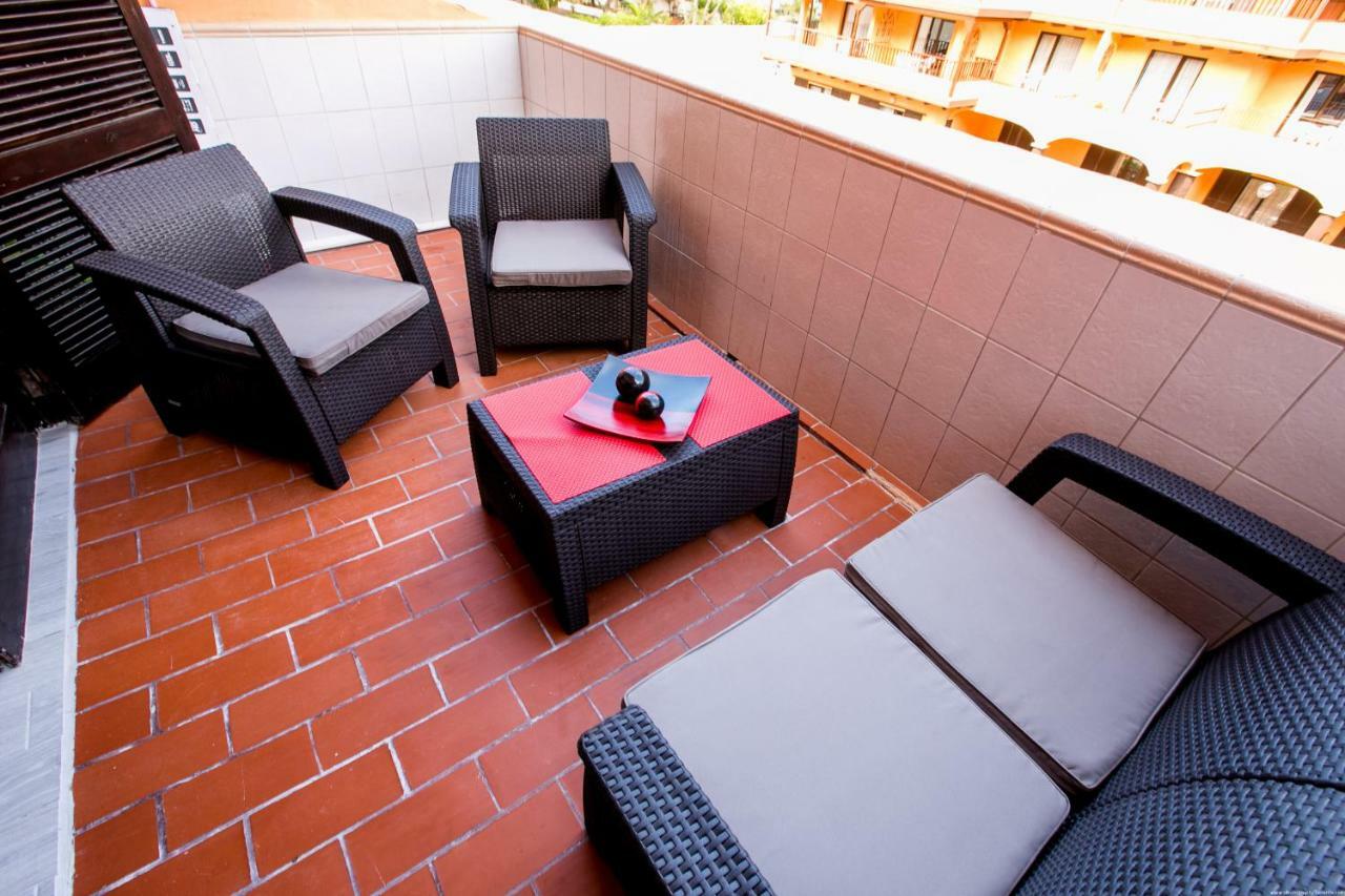 Spacious & Stylish Apartment Los Cristianos Лос Кристианос Экстерьер фото