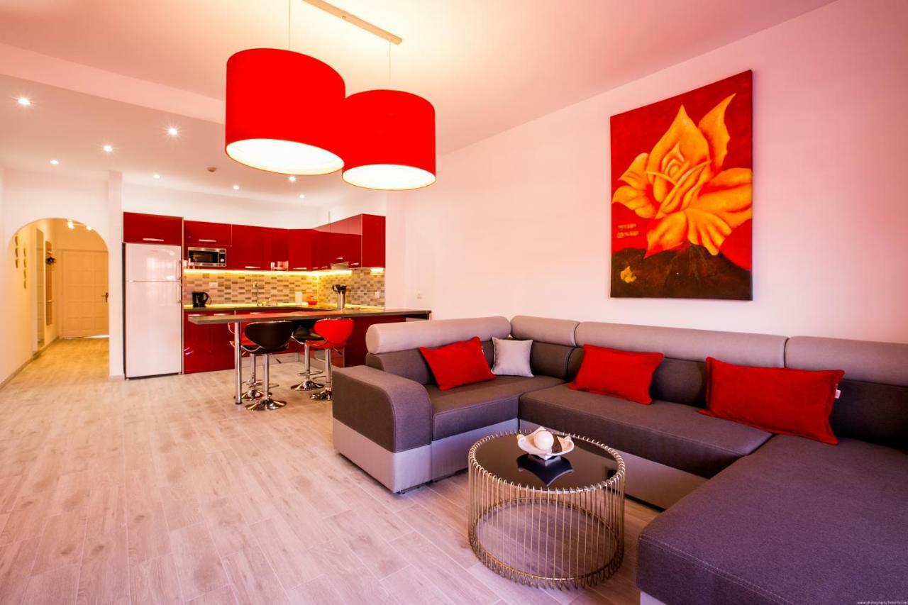 Spacious & Stylish Apartment Los Cristianos Лос Кристианос Экстерьер фото